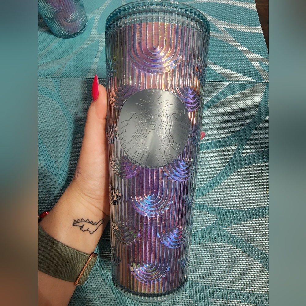NEW* One 24oz Venti Starbucks Iridescent Tumbler/cup